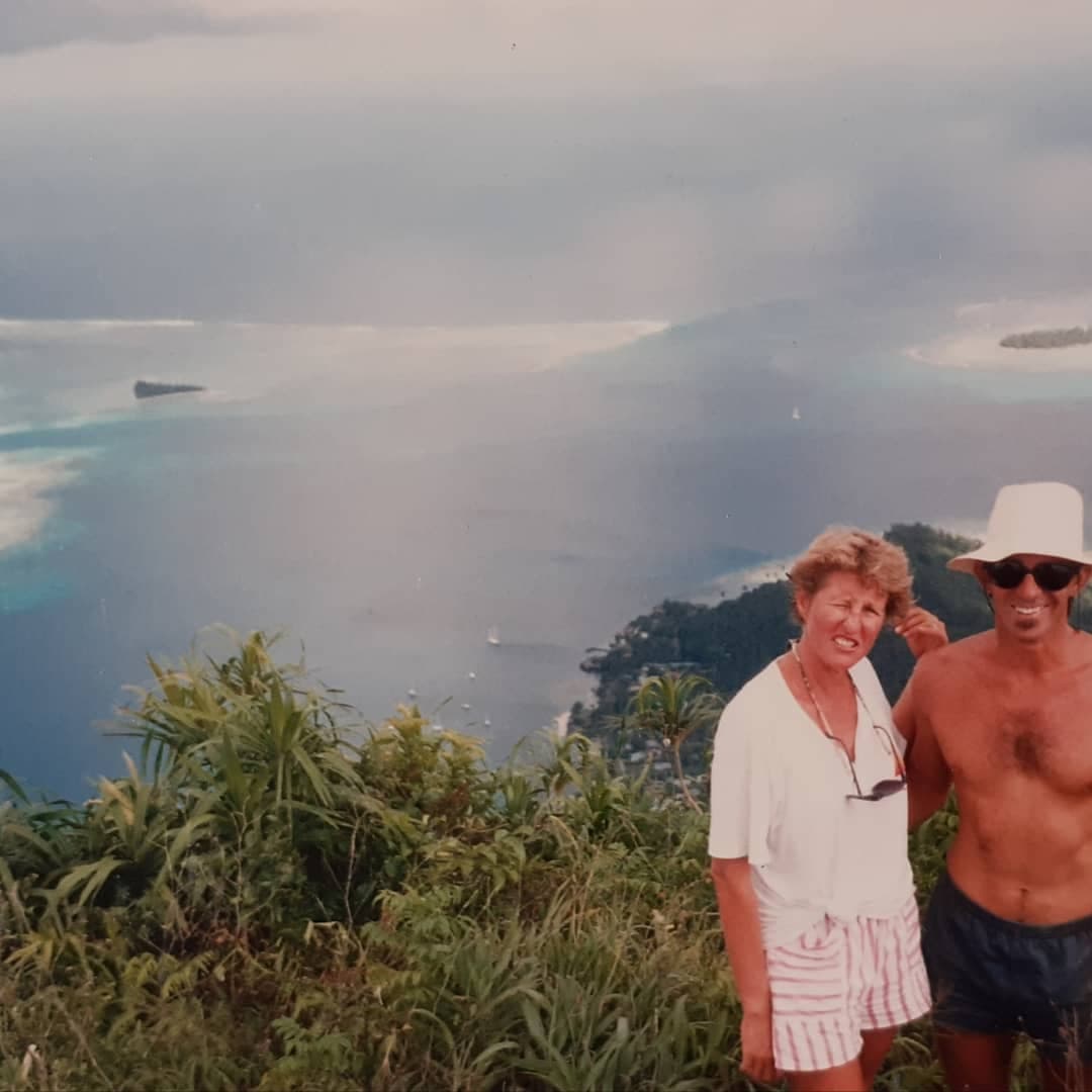 /14d French Polynesia Glenn and Margie on mountain.jpg