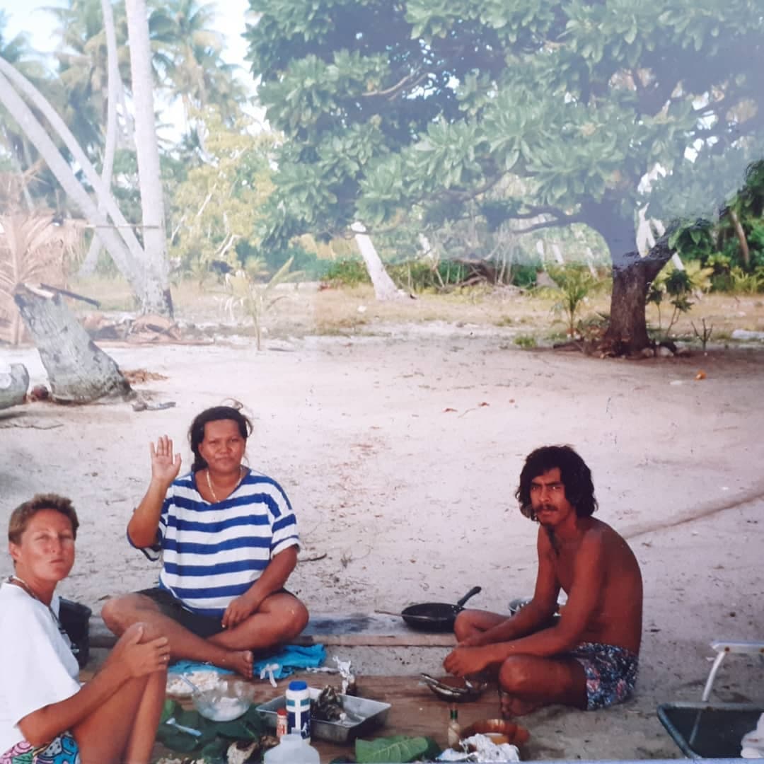 /15d Bora Boa Margie eating with locals.jpg